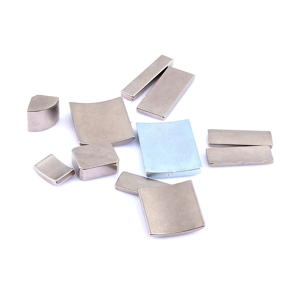 Trajni lučni magnet